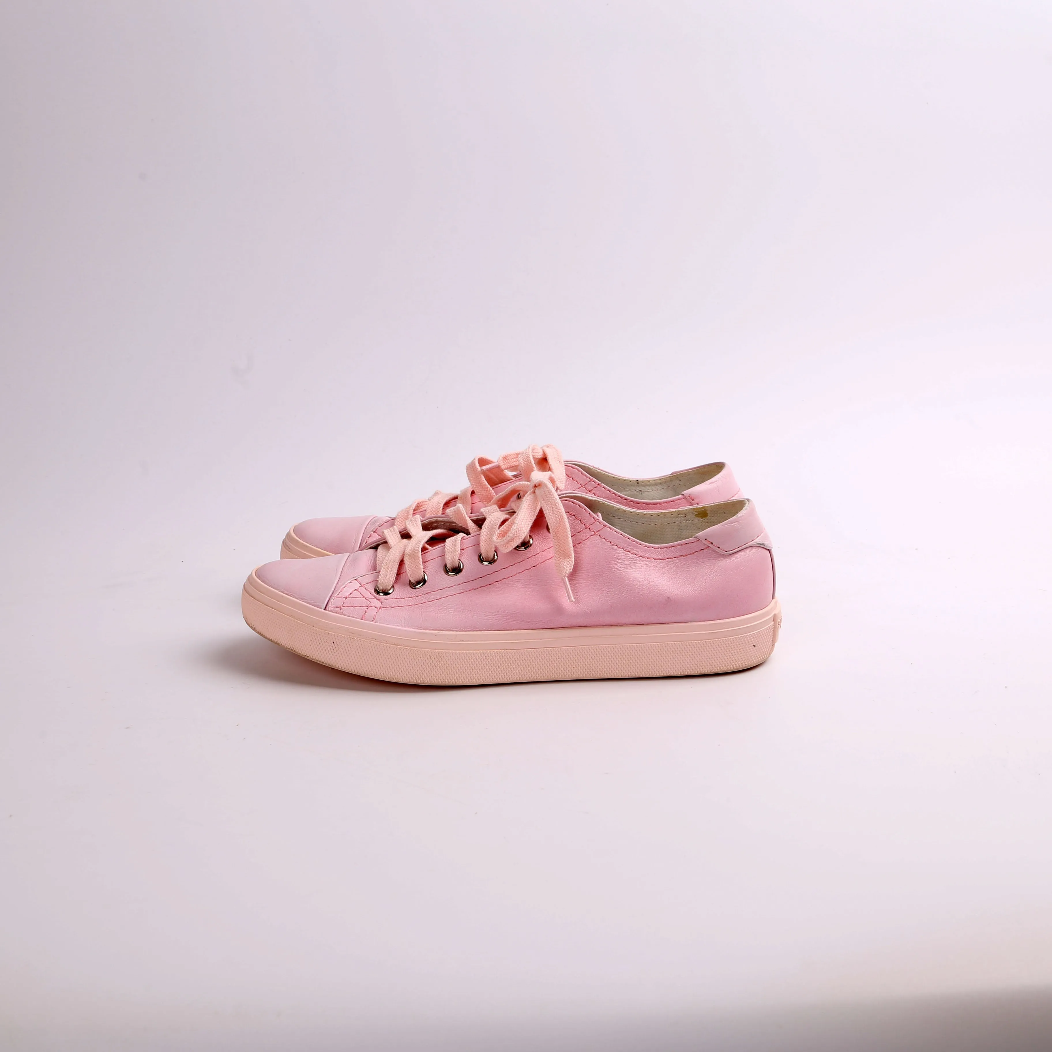 Bedford Leather Sneakers