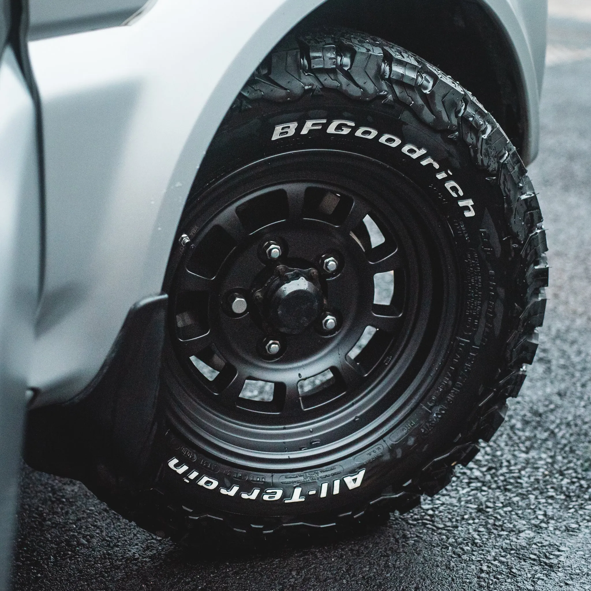 HIGH PEAK J-01 Wheel Package for Suzuki Jimny (1998 )